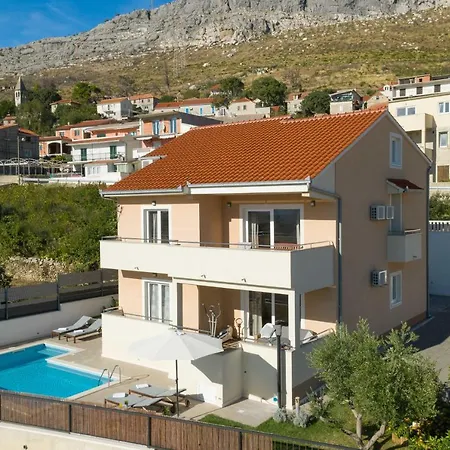 Villa Divina Sole *
